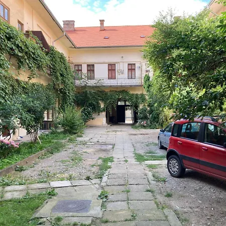 Apartment Contessa Ii